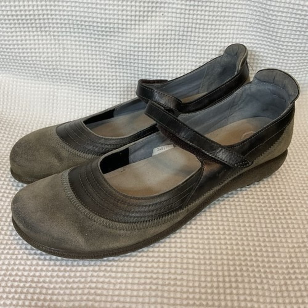 Naot Kirei Dark Gray Mary Janes Flats Loafers Women 43/US12-12.5 Israel Suede/Le